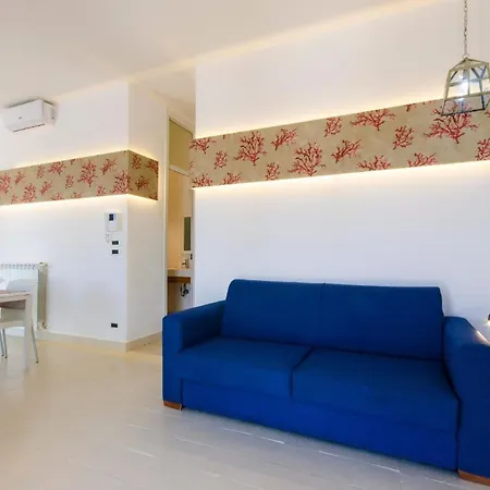 Apartment Mit Meerblick, Privater Terrasse Und Pool *